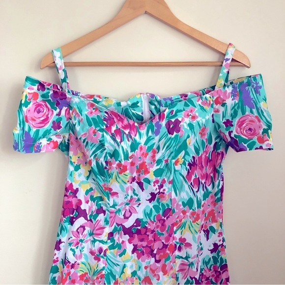 Vintage floral off the shoulder dress - Picture 2 of 10